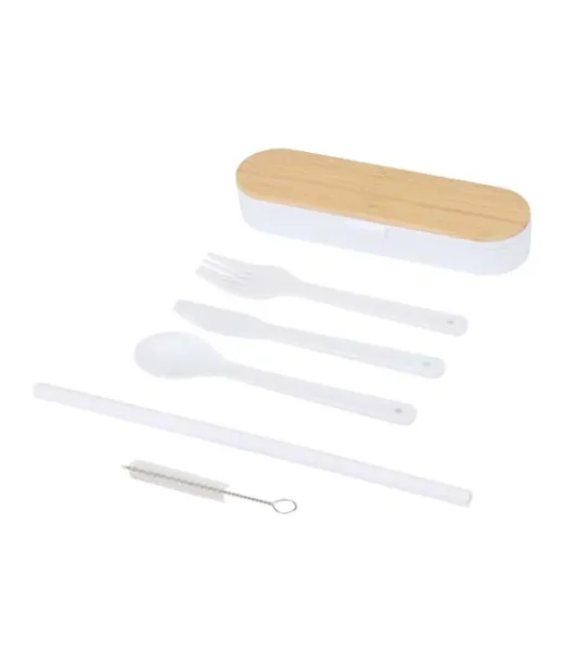 Runa Aterinsetti Bambukannella