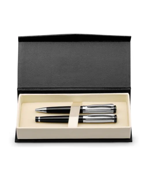 Orlando. Metallinen Kuulakärkikynä- Ja Rullakärkisarja, Jossa On Klipsi Hopea