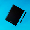 Starter Kit Infinitebook A5. Setti Sisältää Infinitebook-kirjan, Puhdistussarjan, Tussin Ja Tussinpidikkeen Musta